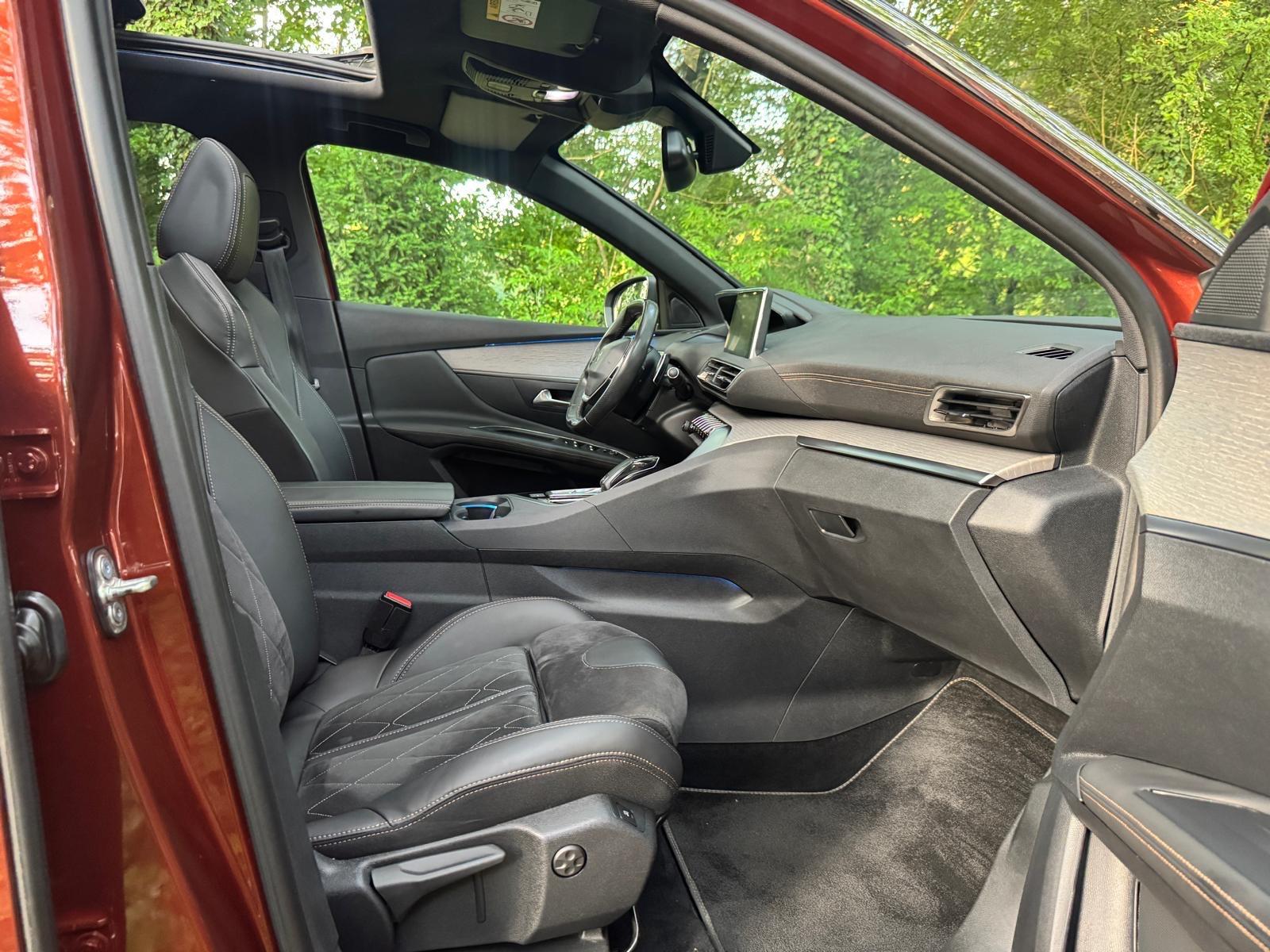Peugeot 3008 GT*360°*SHZ*Navi*Automatik*Schiebedach