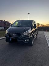 Ford Tourneo Custom Titanium - gebrauchte Ford Tourneo Custom aus dem Jahr 2022