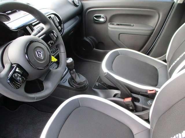Fahrzeugabbildung Renault Twingo Urban Night SCe 65