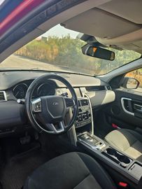 Land-Rover Discovery Sport - 10
