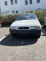 Ford Fiesta TÜV Neu - Ford Fiesta aus 1998