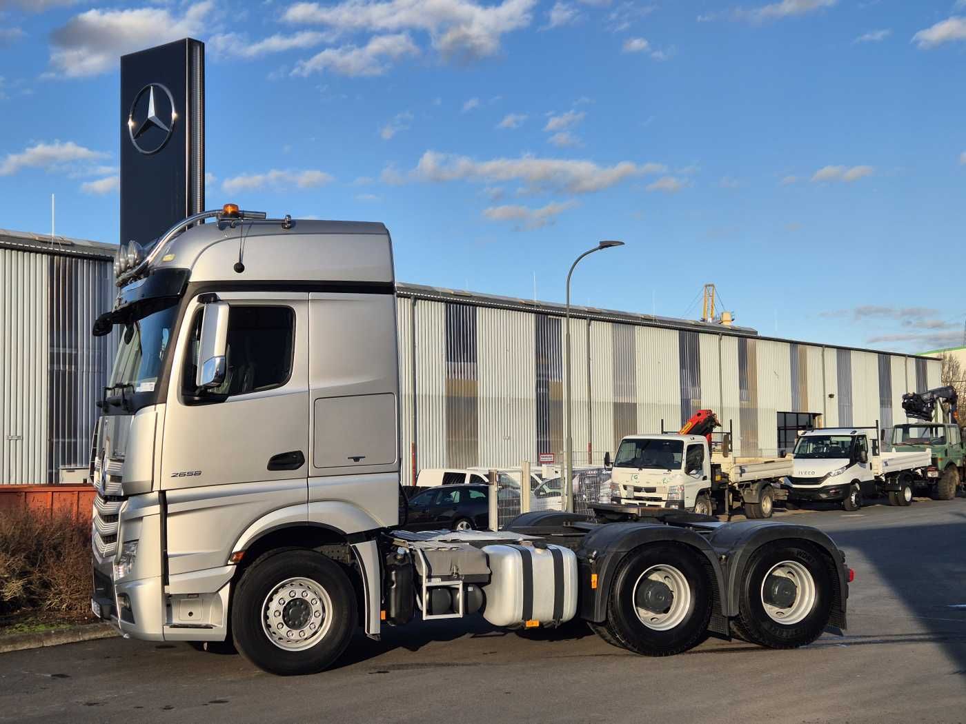 Fahrzeugabbildung Mercedes-Benz Actros 2658 LS 6x4 Turbo Retarder 120t BigSpace