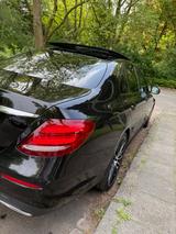 Mercedes-Benz E 220 d Autom. - - Mercedes-Benz E 220 in Essen