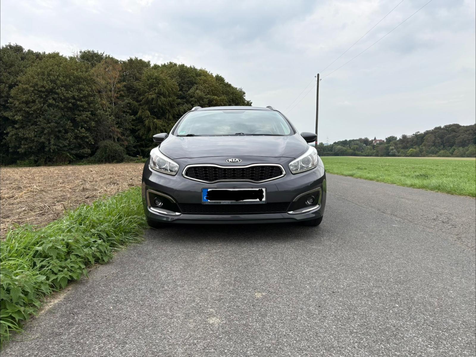 Kia cee'd Sportswagon 1.6 GDI Vision Sportswagon...