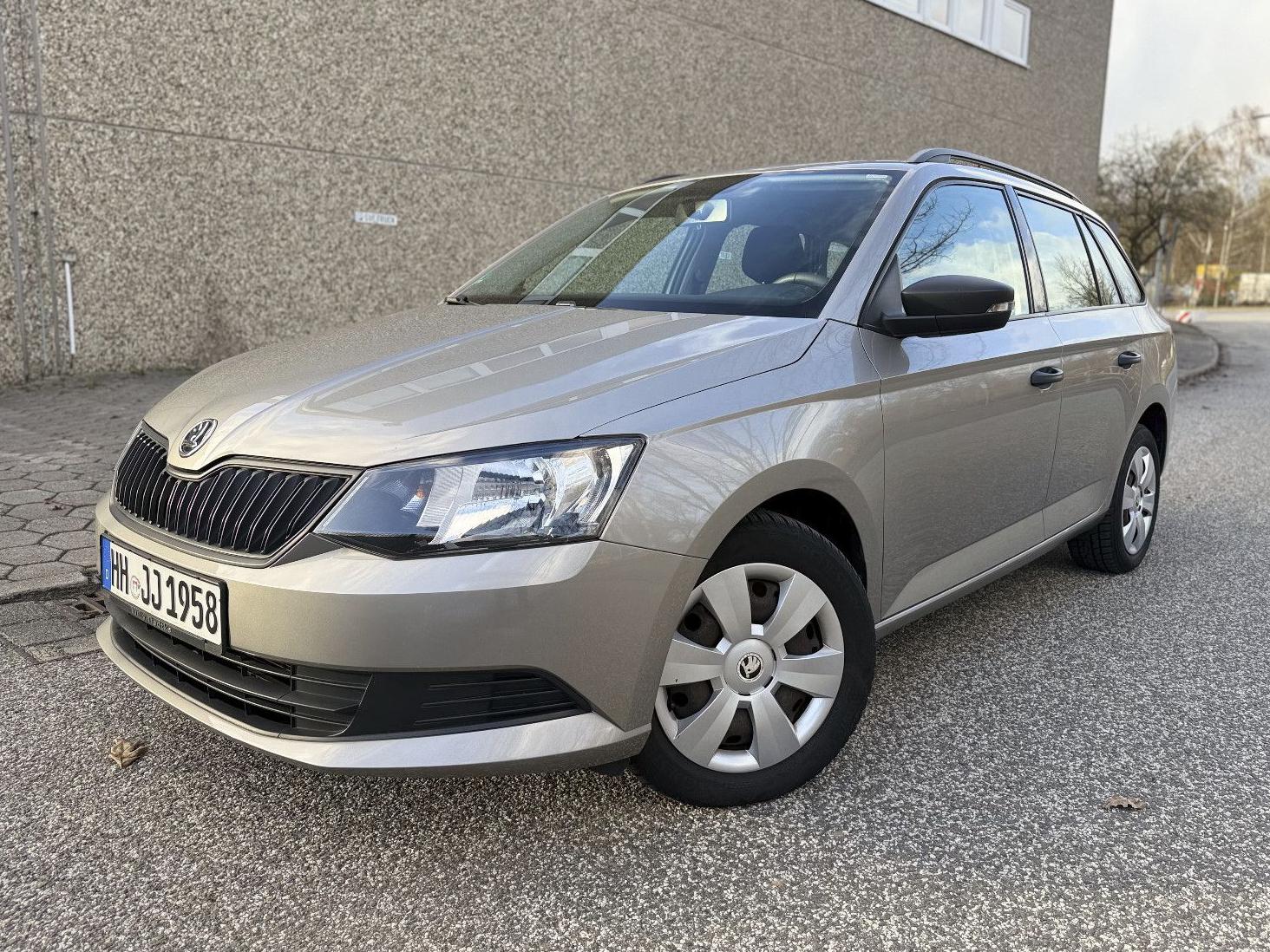 Skoda Fabia 1.Hd 90tkmTÜV08/27 Klima Allwetter Vw Polo
