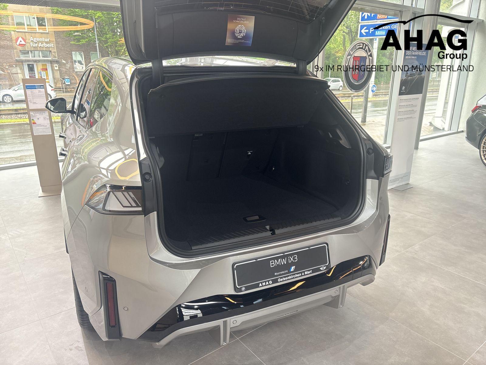 BMW iX3 - Bild 16