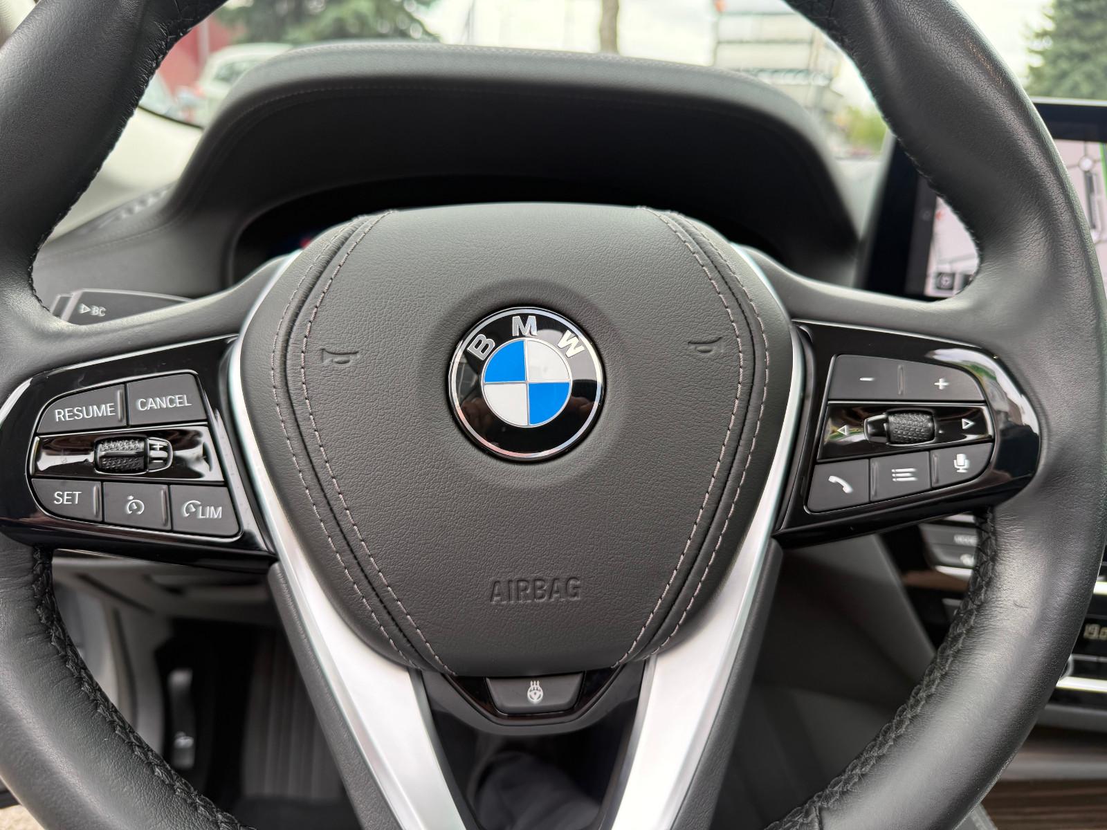 BMW 530 I Touring  Luxury Line LCI,Panoramadach,HUD,