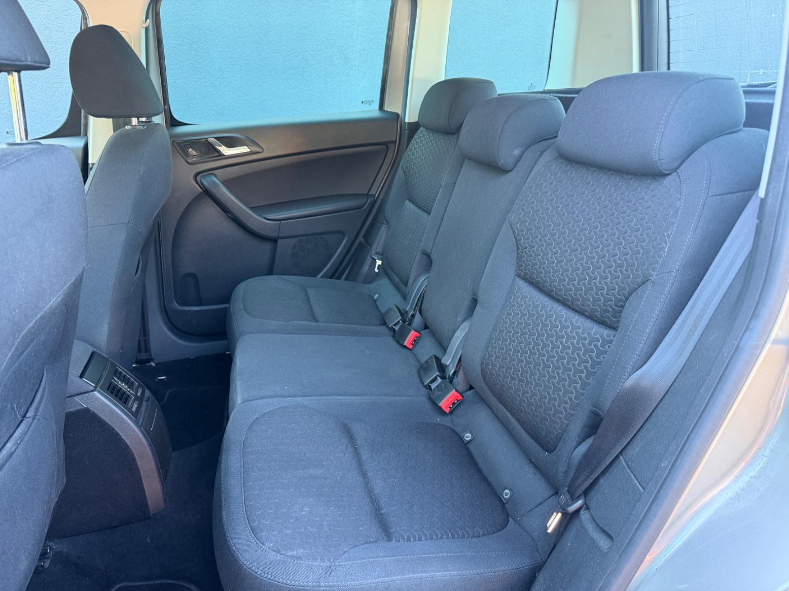 SKODA Yeti 2.0 TDI 140ch - ELEGANCE - 4X4 - GPS - ATTELAGE - BVM - VOLANT EN CUIR
