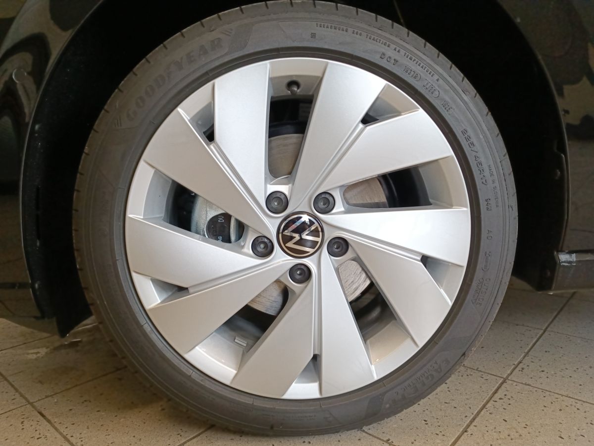 Volkswagen Golf - Bild 7