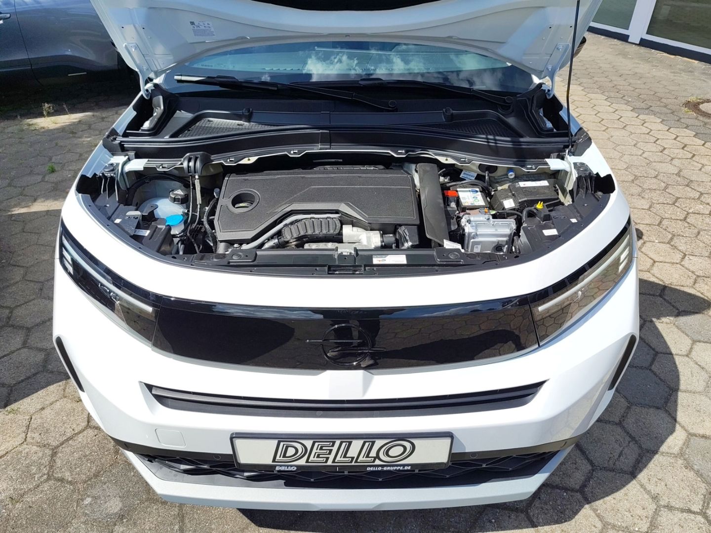 Opel Frontera - Bild 23