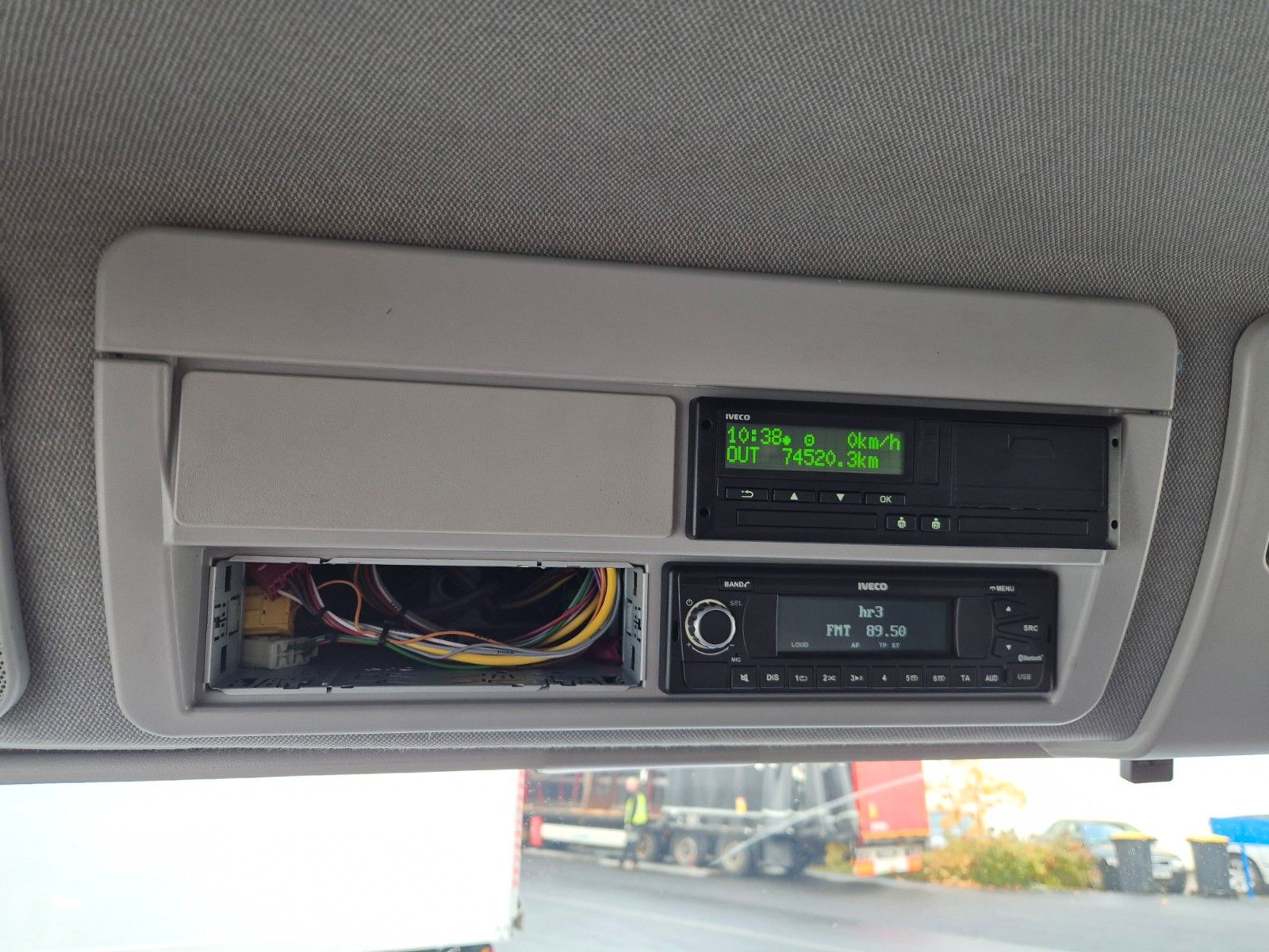 Fahrzeugabbildung Iveco Eurocargo 75-210 Koffer LBW