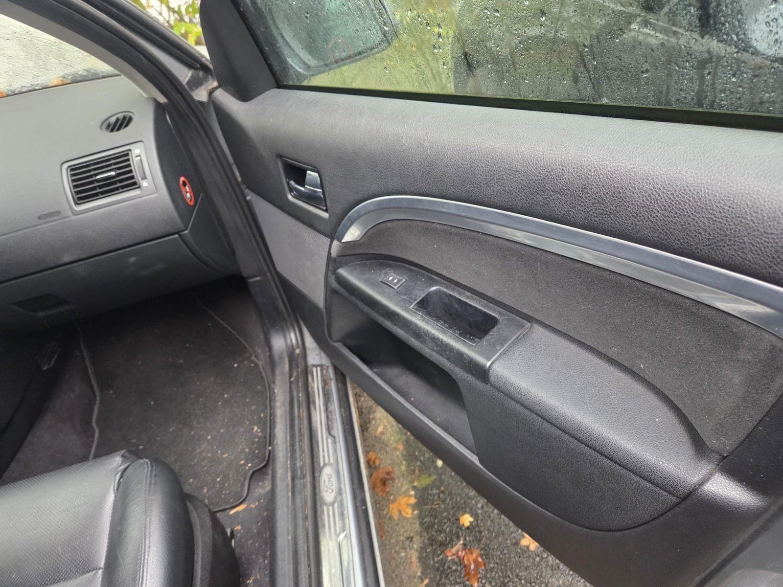 Ford Mondeo 2005 — photo 8