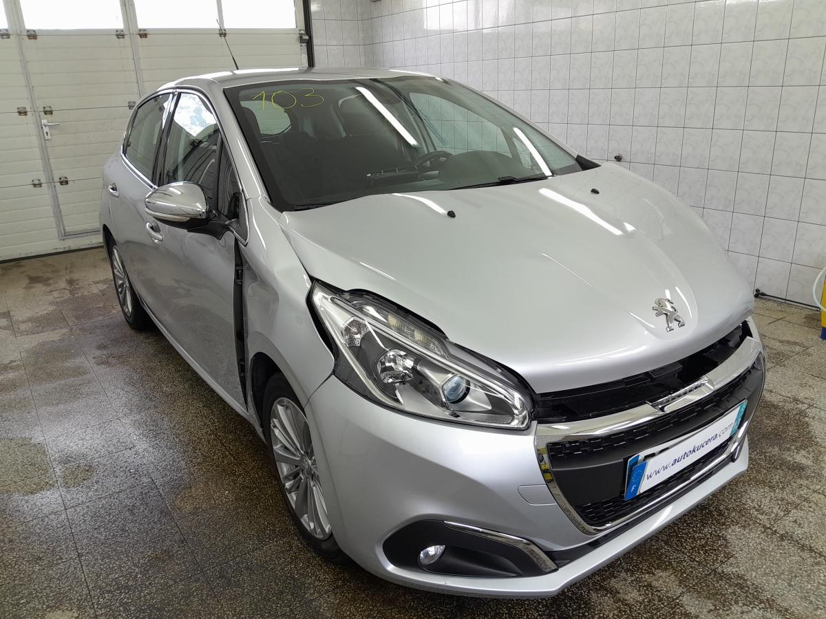 Peugeot 208 1,2 VTI - 12V