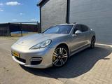 Porsche Panamera Turbo S Turbo S - Porsche Panamera aus 2012: Turbo