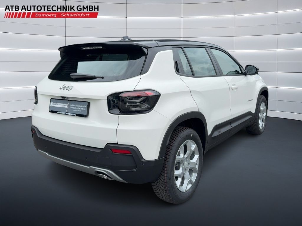 Fahrzeugabbildung Jeep Avenger e-Hybrid Altitude NAVI ELEKTR HECK WINTE