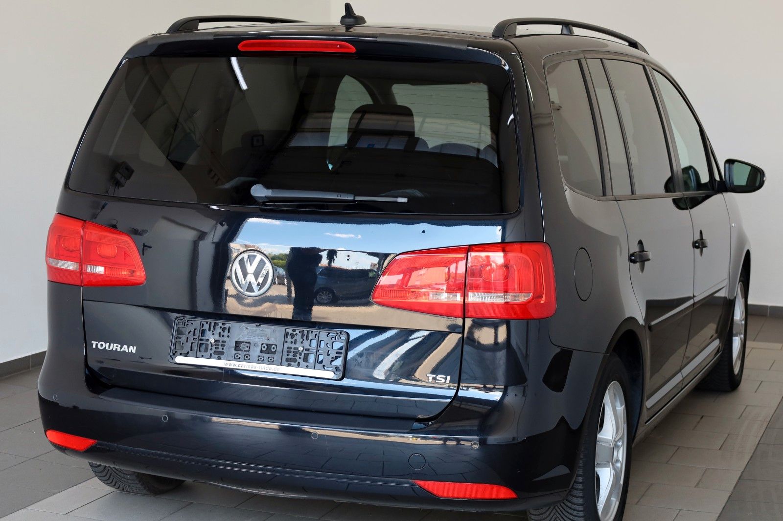 Fahrzeugabbildung Volkswagen Touran Match Navi,Panorama,SK,PDC,AHK,SR+WR