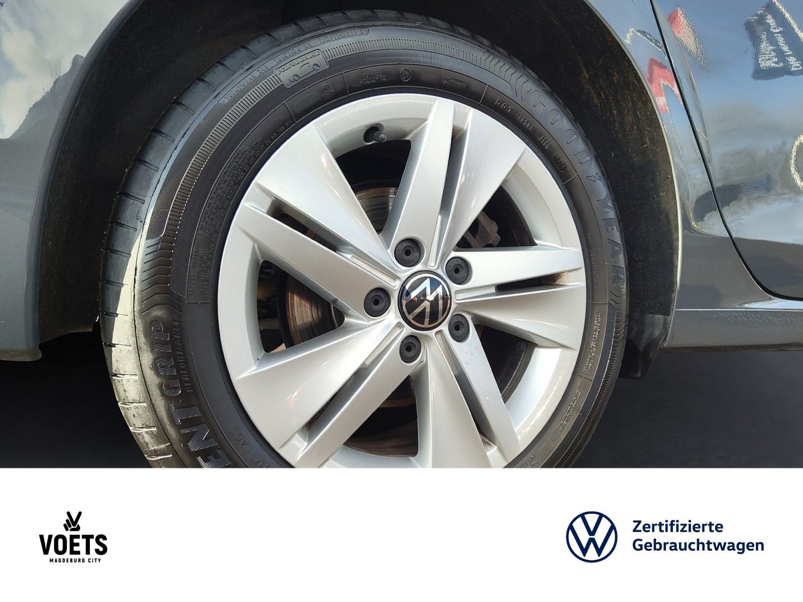 Volkswagen Golf - Bild 6