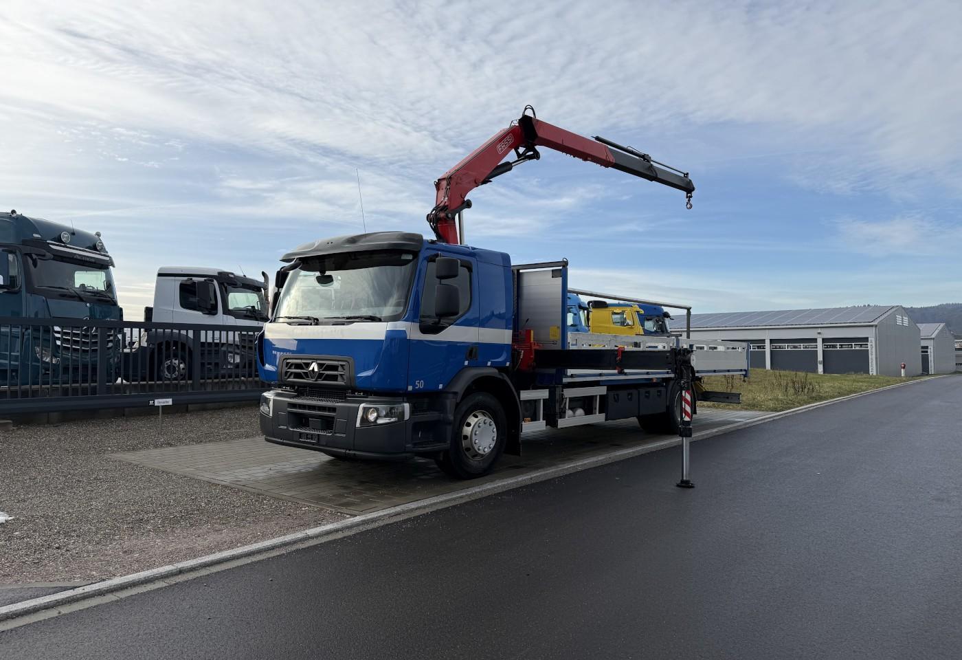 Renault D Wide 18.380 4x2 F135A.22 / Swiss-Vehicle