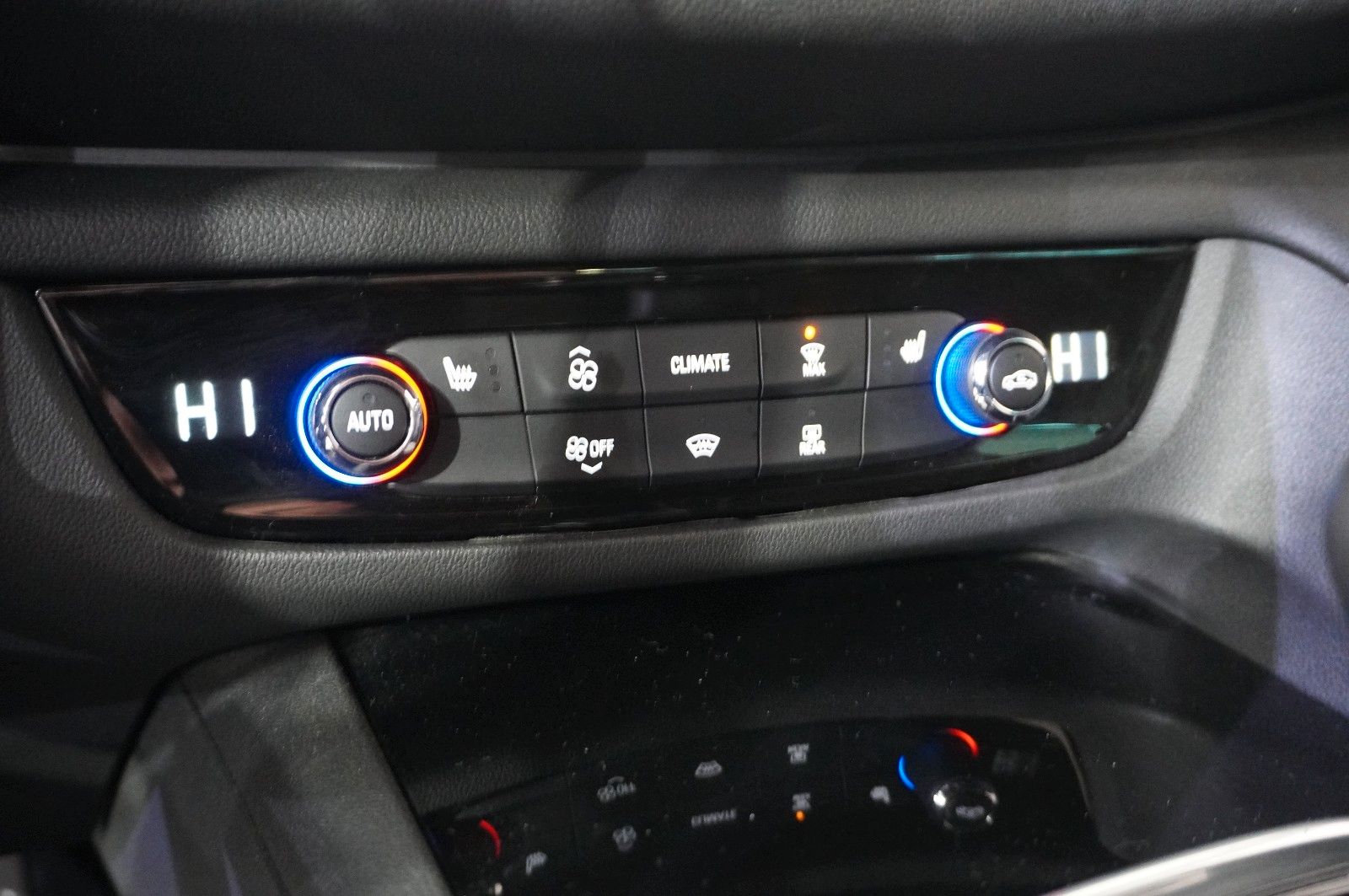 Fahrzeugabbildung Opel Insignia B ST 2.0D ULTIMATE NAVI/OPC/KAMERA/AHK