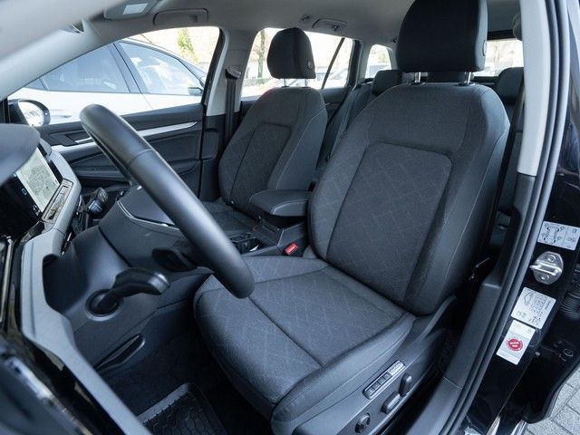 Golf VIII Variant Life TDI DSG AHK ACC ergoActiv