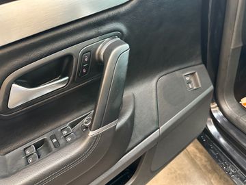 Volkswagen Passat *Sport-Paket*Tempo*Navi*PDC*BI-XENON*