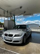 BMW 3er e 90 Allrad - BMW: 3er E90