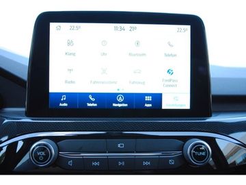 Fahrzeugabbildung Ford Kuga 2.0 ST-Line X  4x4+AUTOMATIK+SPORTFAHRWERK+
