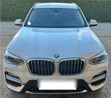 BMW X3 20d Luxury Line - BMW 320 SUV