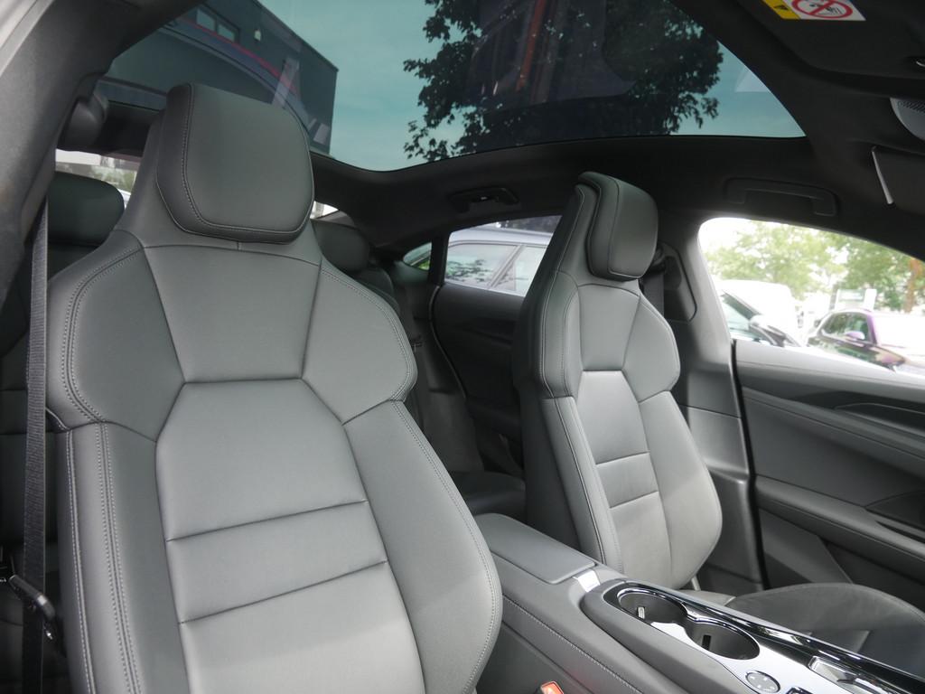 Audi e-tron GT quattro B&O+ACC+NAVI+LED+KAMERA+PANO+