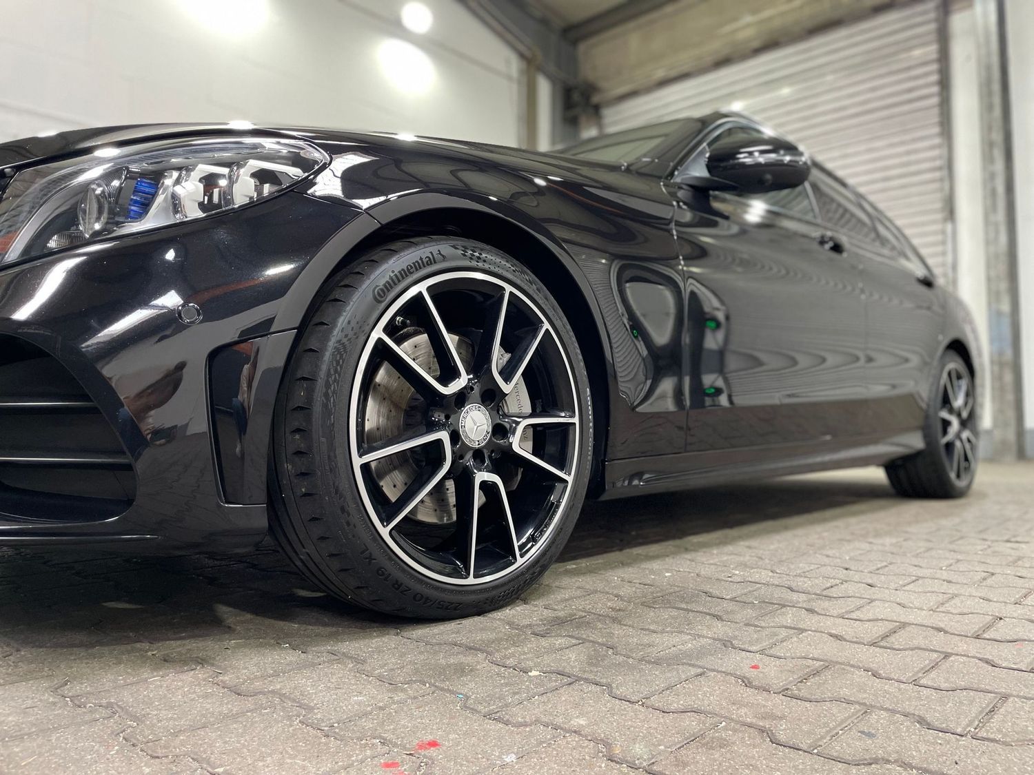 Fahrzeugabbildung Mercedes-Benz C 300 T AMG Night#LED#Mbux#360°#M-Beam#Burmester