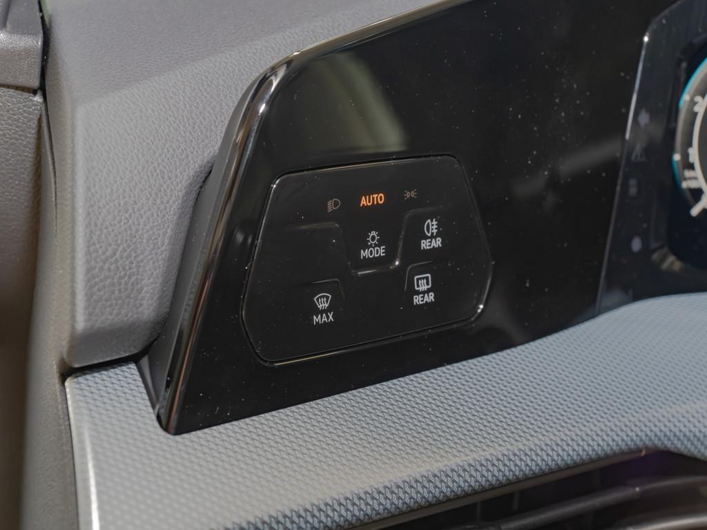 Volkswagen Golf Energy 1,5 l eTSI 110 kW 150 PS DSG AHK LED, миниатюра 12