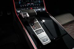 AUDI RS6 performance | RS-Designpaket+ | Pano | HuD AUDI RS6 performance | RS-Designpaket+ | Pano | HuD