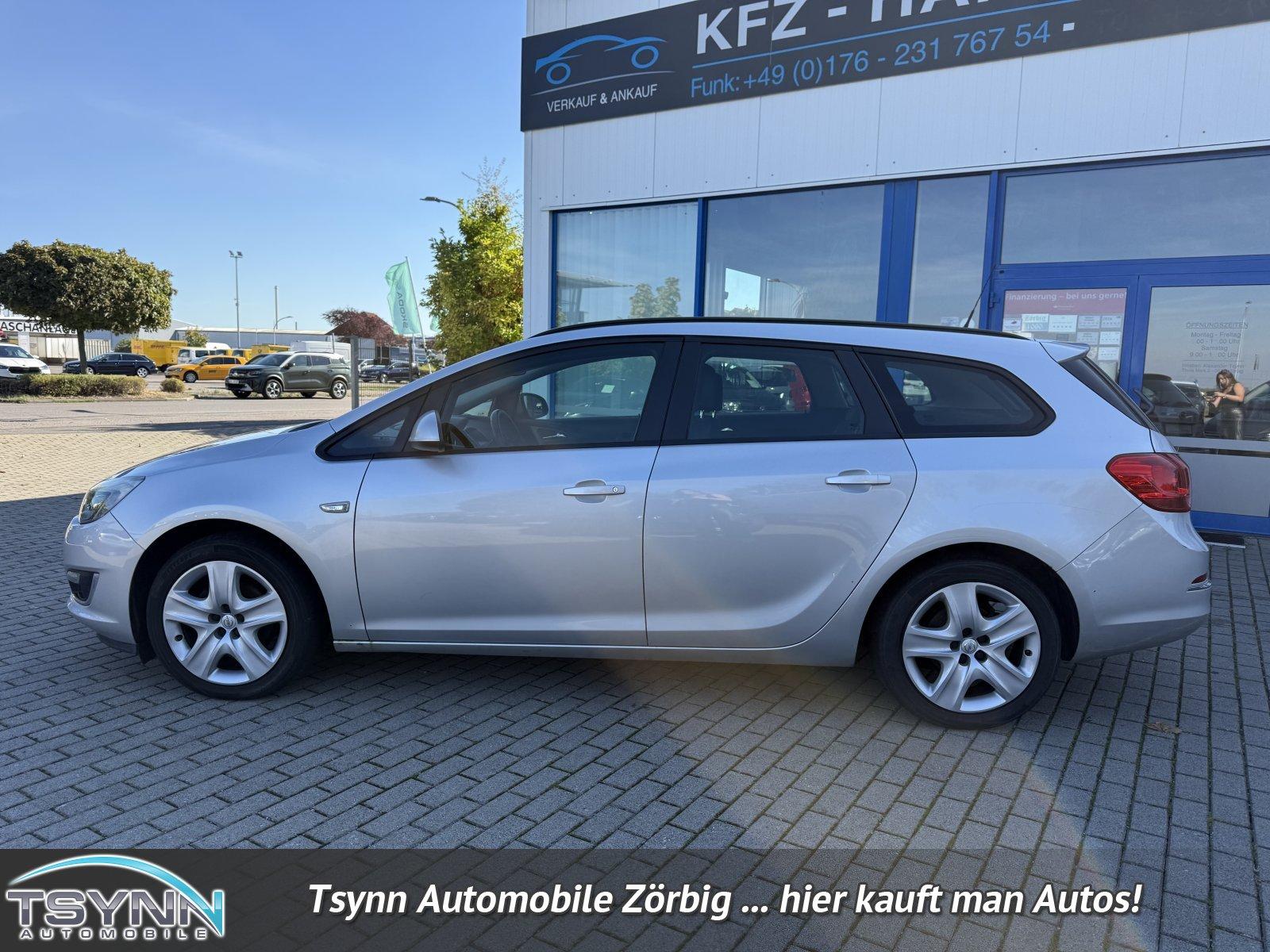 Opel Astra 2013 — photo 6