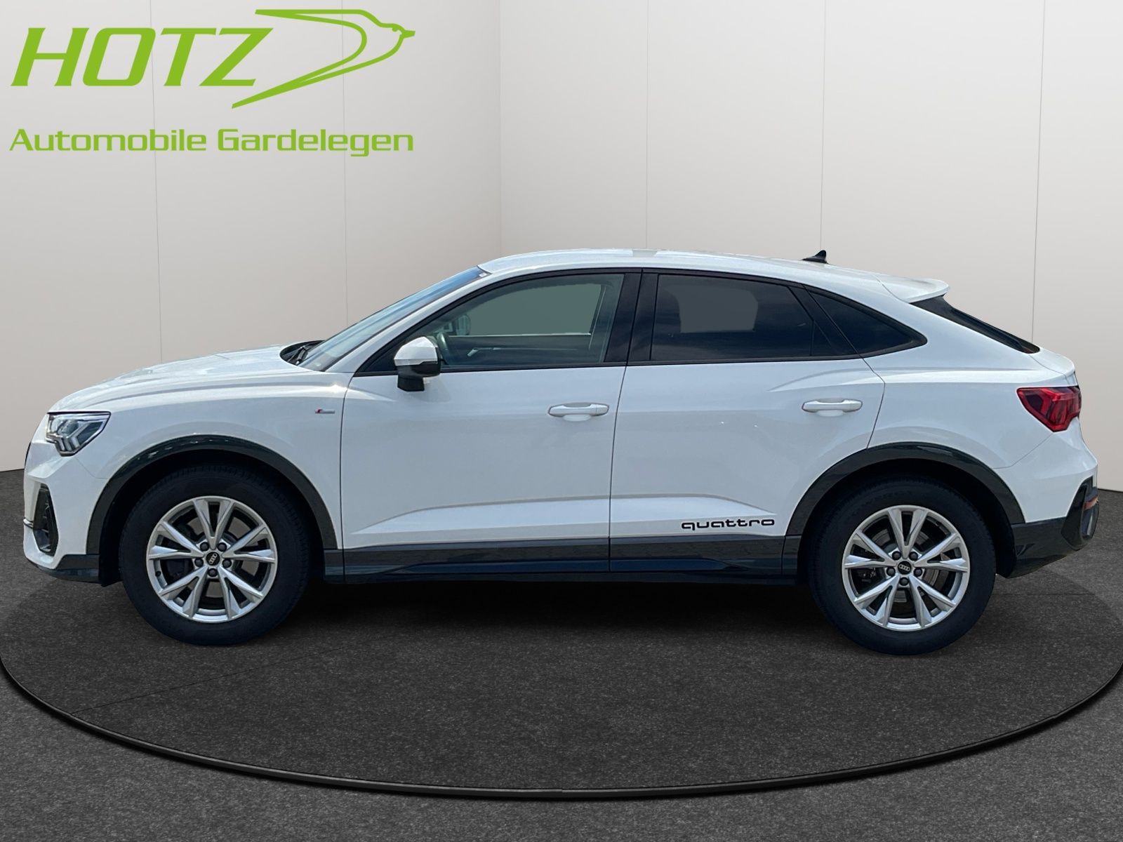 Audi Q3 Sportback 40 TFSI quattro S-tronic S line Sta imagem 3