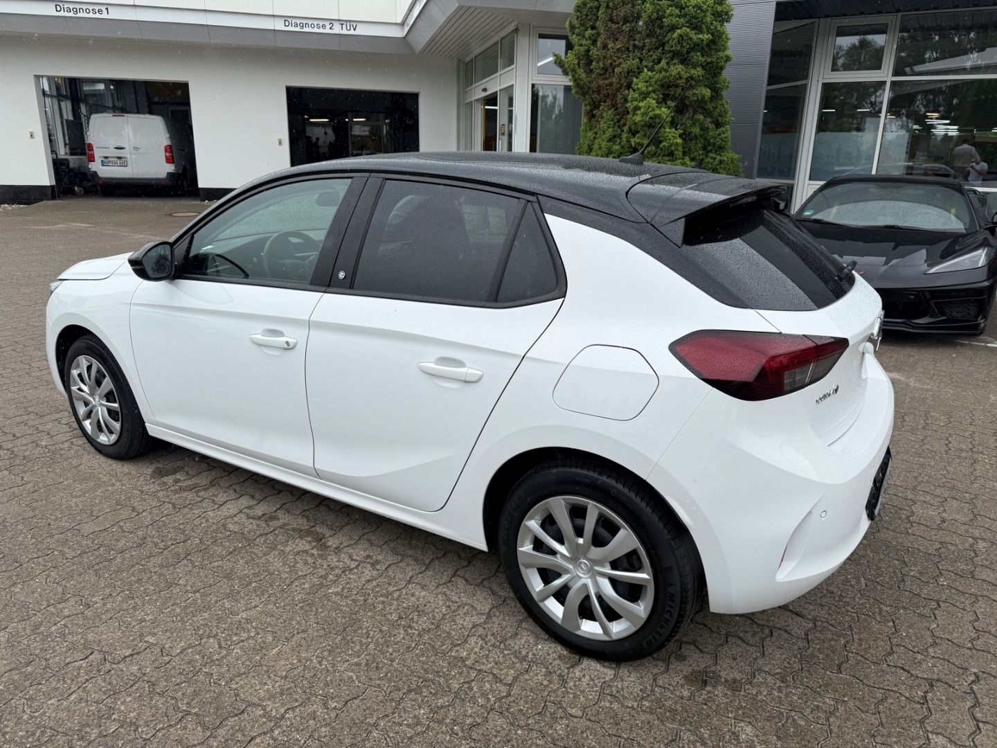 Fahrzeugabbildung Opel Corsa-e F Edition SHZ+LHZ+Kamera+11KW Charger