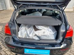 Fahrzeugabbildung BMW 118 i Advantage LED PDC NAVI SHZ