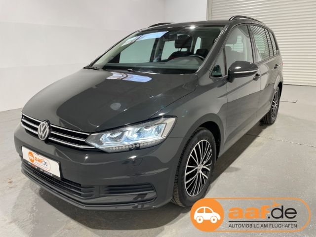 Volkswagen Touran 1.5 TSI DSG Comfortline EU6d-T Navi LED P