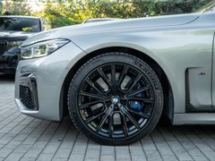 BMW M760 – 9 / 37