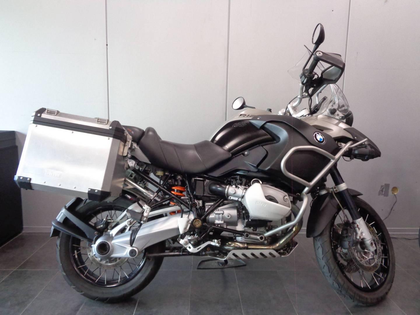 BMW R 1200 GS Adventure + Wilbers-ESA + Alu-Koffer +