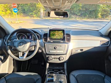 Mercedes GLE 250 - 7