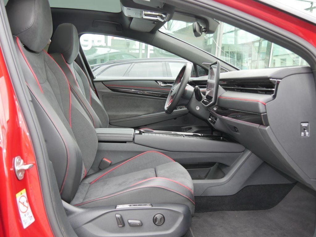 Volkswagen ID.7 Tourer GTX 4Motion Navi AHK IQ.LIGHT ACC Pa foto 4
