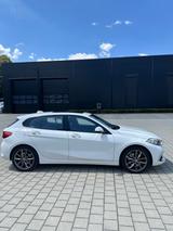 BMW 120i Luxury Line Steptronic Luxury Line - BMW 120 in Stuttgart
