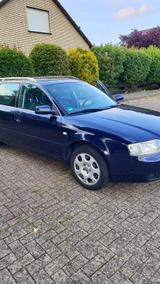 Audi A6 2.4 multitronic Avant - - Audi A6 aus 2003: Kombi