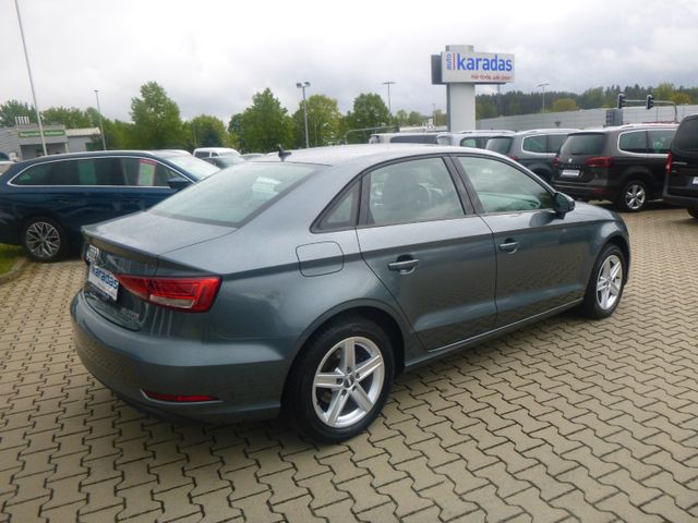 Fahrzeugabbildung Audi A3 Limousine 35 TFSI >50.116KM/NAV/SHZ/PDC<