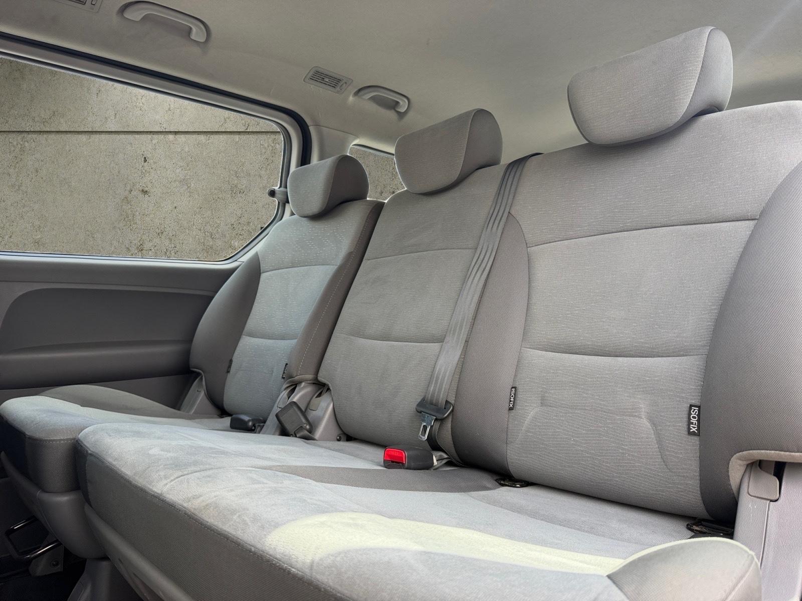 Hyundai H-1 Travel Comfort *AUTOM.*NAVI*SHZ*RFK*TÜV NEU*