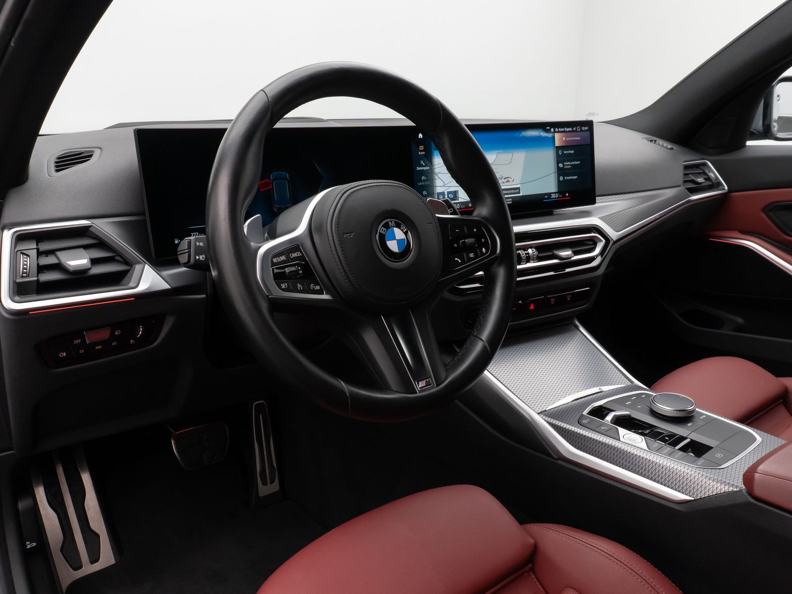 Fahrzeugabbildung BMW 320d M Sport Kamera HUD DAB HiFi DrivAssist 18"