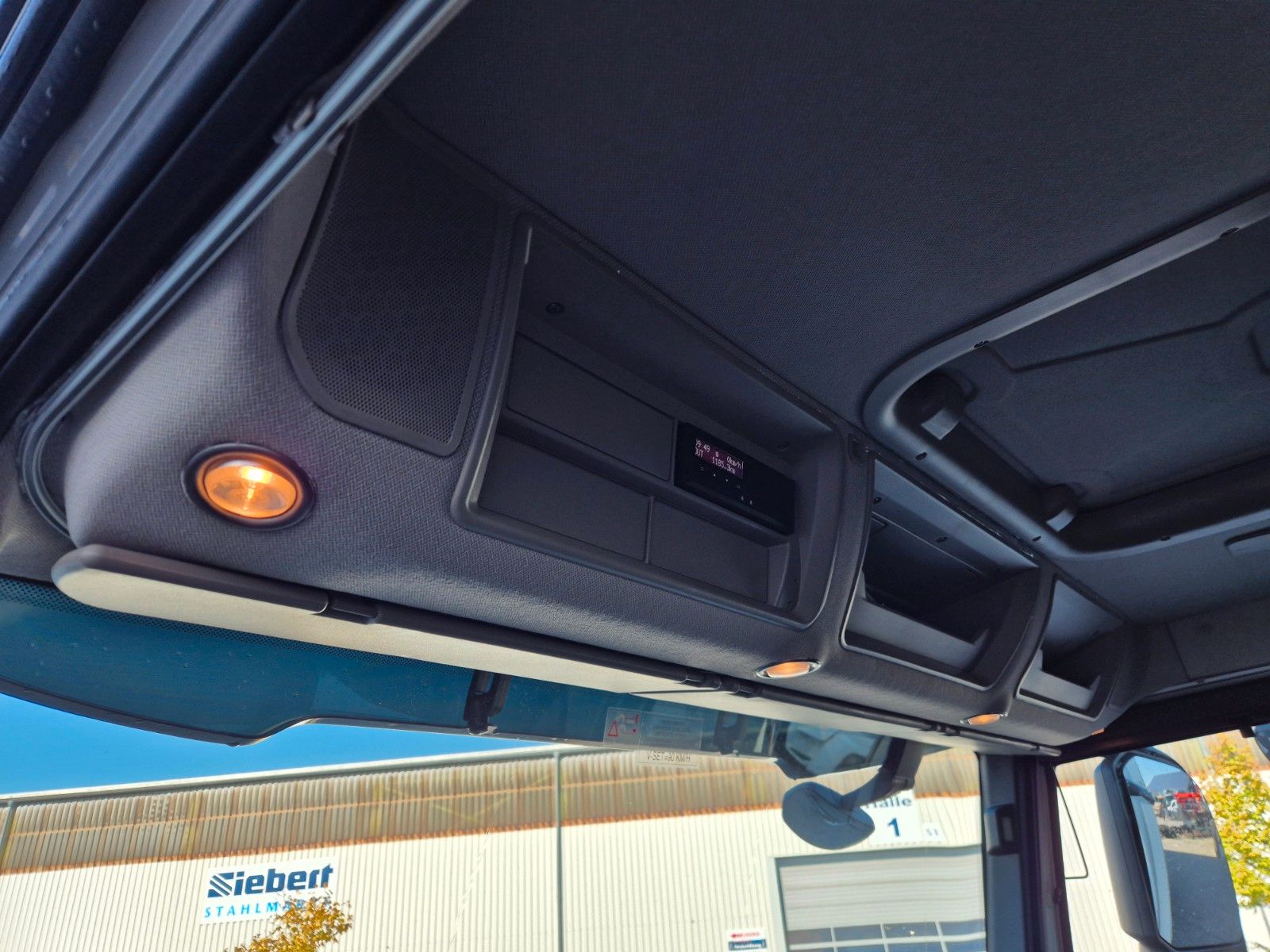 Fahrzeugabbildung Iveco AT190S40/FP Böse Schwenkwand LBW AHK