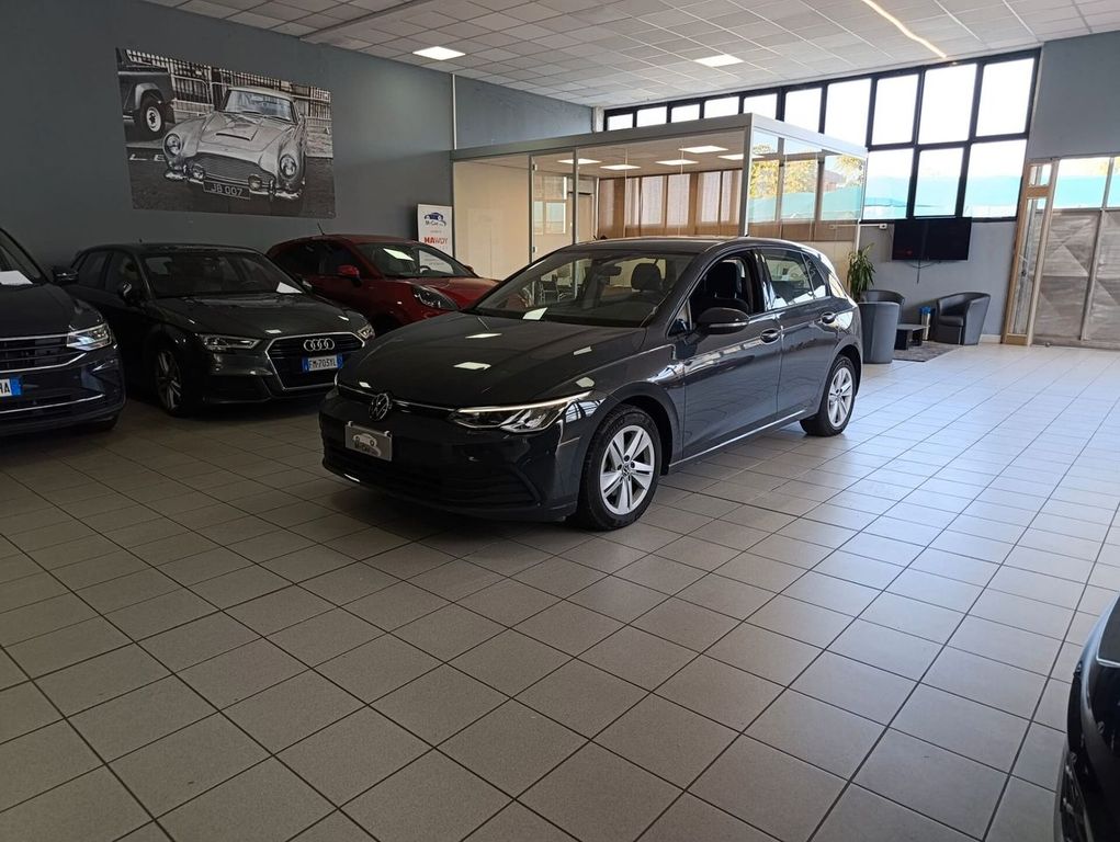 Image of Volkswagen Golf
