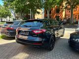 Maserati Levante Q4 Deutsch! 1.Hand Scheckheft! 360° Luft - Maserati Gebrauchtwagen von 2018