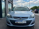 Opel Astra J Sports Tourer Style - Opel Astra: J Sport Tourer